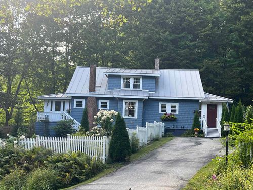 945 Spencer Hollow Rd, Springfield, VT, 05156-8802 | Card Image
