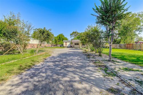 2311 Warwick Rd, Houston, TX, 77093-2449 | Card Image