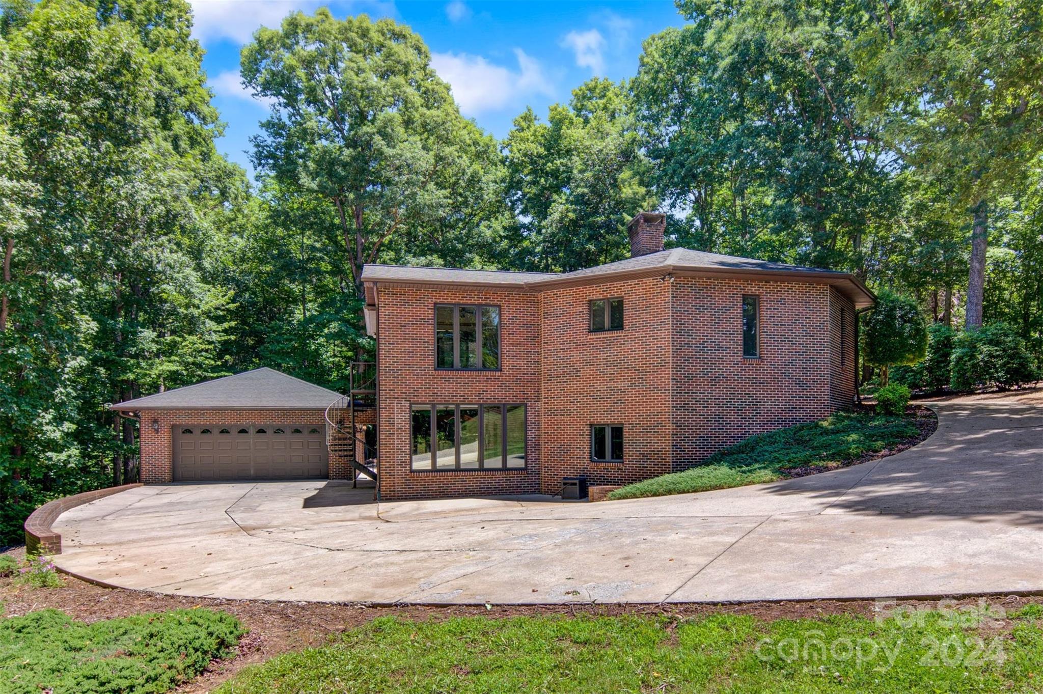 Grace Chapel Rd, Granite Falls, NC 28630