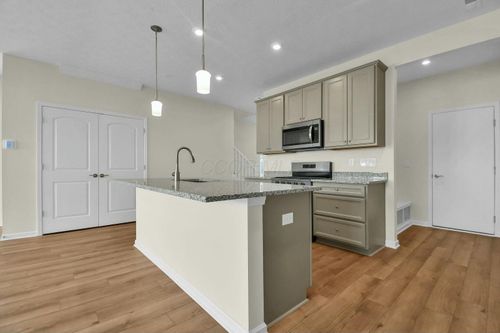 606-5600 Wheatly Rd, New Albany, OH, 43054 | Card Image