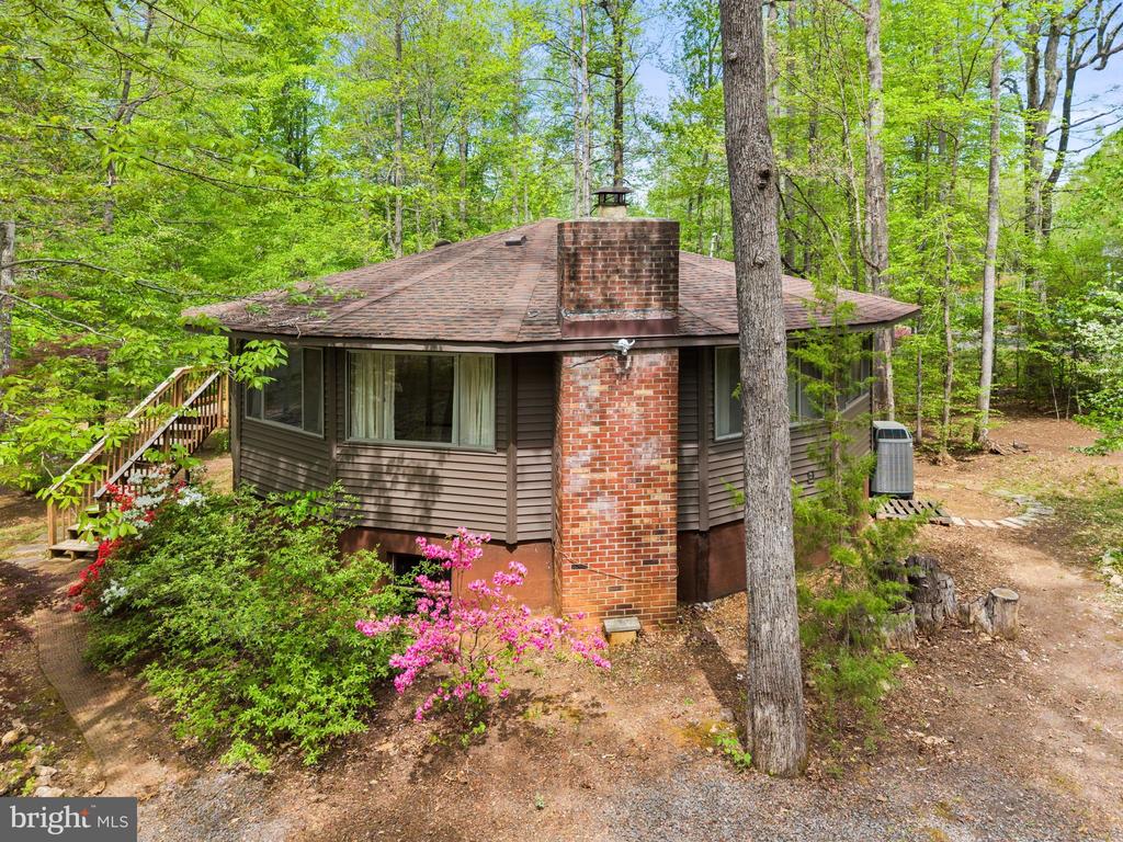 Residential in LOCUST GROVE 2