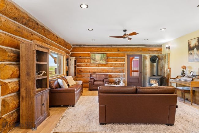 17 Texs Loop, House other with 4 bedrooms, 3 bathrooms and null parking in Alder MT | Image 16