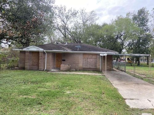3704 Seabrook St, Houston, TX, 77021-5619 | Card Image