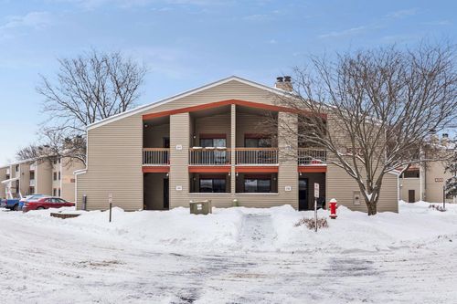 unit-111-350 Shelard Pkwy, Saint Louis Park, MN, 55426-1051 | Card Image