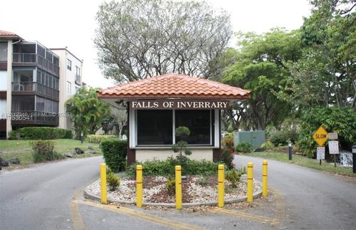 109-6361 N Falls Circle Dr, Lauderhill, FL, 33319-6869 | Card Image