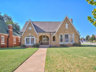 800 Ne 17th Street, House other with 3 bedrooms, 1 bathrooms and null parking in Oklahoma City OK | Image 1