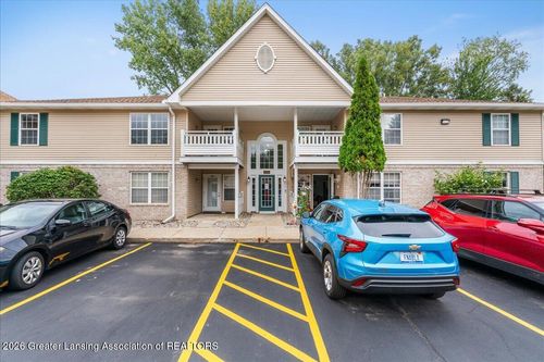 102-4460 Cricket Ridge Dr, Holt, MI, 48842-2942 | Card Image