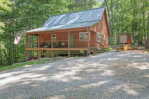 7220 Studevent Rd, Nashville, IN, 47448-8556 | Card Image