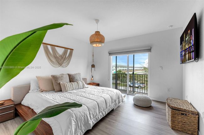 809 Se 16 Th Ct, Townhouse with 3 bedrooms, 3 bathrooms and null parking in Homestead FL | Image 27