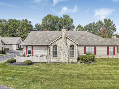 8778 Linksway Dr, Powell, OH, 43065-8299 | Card Image