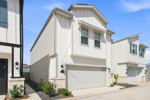 2186 Shady Pier Dr, Kemah, TX, 77565-2198 | Card Image