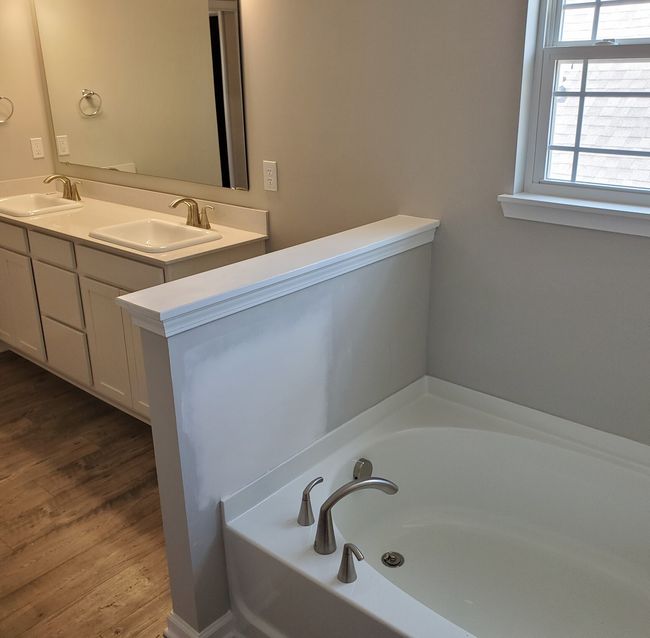 357 Carrick Glen Blvd, House other with 5 bedrooms, 4 bathrooms and null parking in Pendleton IN | Image 4