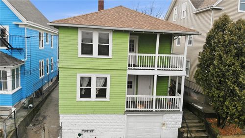 140 Cleveland St, Providence, RI, 02909-4403 | Card Image