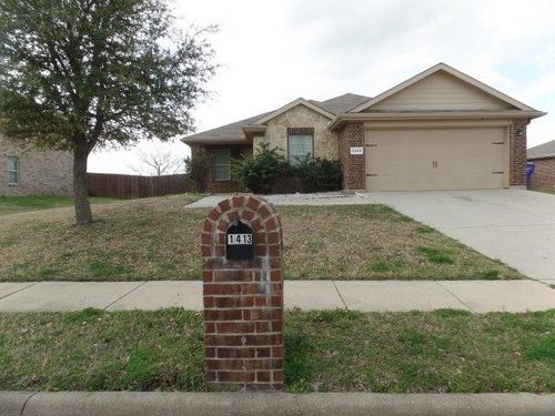 1413 N Houston St, Royse City, TX, 75189-2431 | Card Image