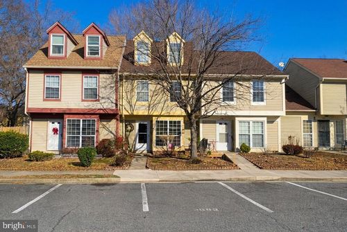 3682 Masthead Trl, TRIANGLE, VA, 22172-1043 | Card Image