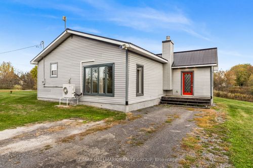 2015 Adanac Rd, Alfred, ON, K0B1A0 | Card Image