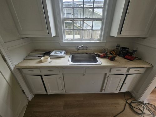 1096 Gordon St, Memphis, TN, 38122-2049 | Card Image