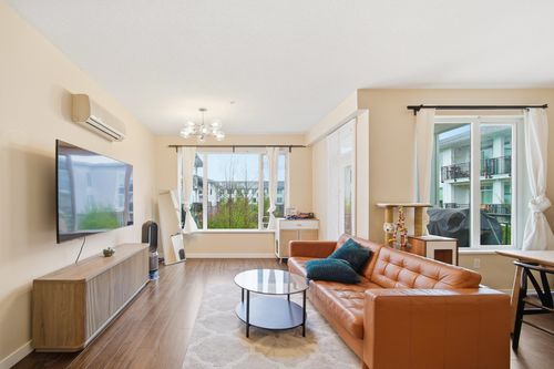 339-9388 Mckim Way, Richmond, BC, V6X0J7 | Card Image