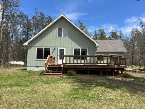 11055 Kopko Trl, Roscommon, MI, 48653-9614 | Card Image
