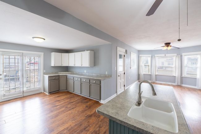 303 Jefferson St, House other with 4 bedrooms, 2 bathrooms and null parking in Hudson IA | Image 8