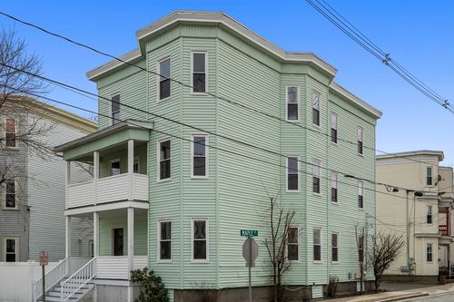 99 Beech Street, Belmont, MA, 02478 | Card Image