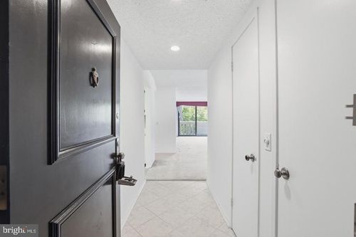 502-6101 Edsall Rd, ALEXANDRIA, VA, 22304-6003 | Card Image