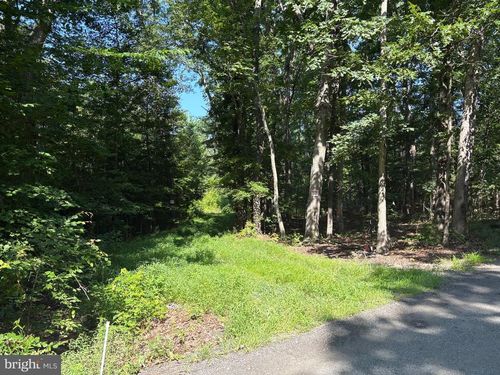 23 Taylor Rd, LOUISA, VA, 23093-4611 | Card Image