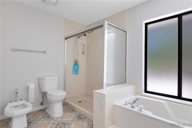 4749 N Pink Poppy Dr, House other with 3 bedrooms, 2 bathrooms and 4 parking in BEVERLY HILLS FL | Image 32