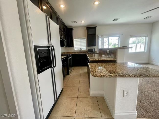 UNIT-3 - 1114 Moonlit Oasis Ln, House other with 2 bedrooms, 3 bathrooms and null parking in Henderson NV | Image 5