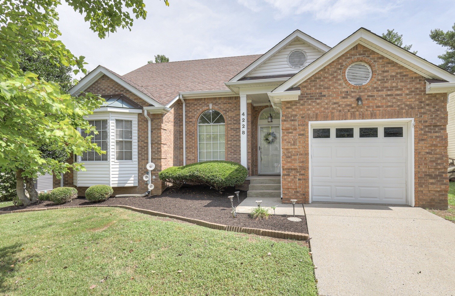 Brackenwood Dr, Old Hickory, TN 37138