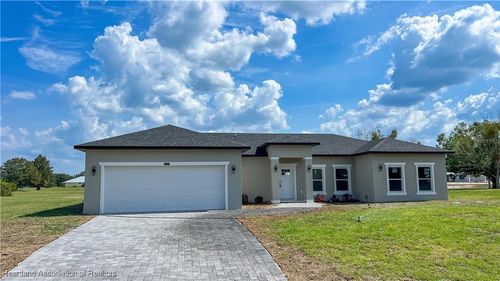 8600 Castile Rd, Sebring, FL, 33876-6097 | Card Image