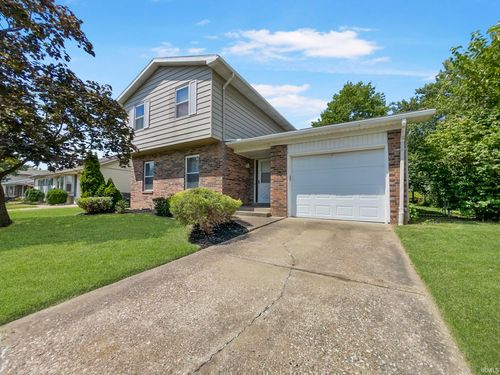 1005 Fulton Pkwy, Evansville, IN, 47710-3141 | Card Image