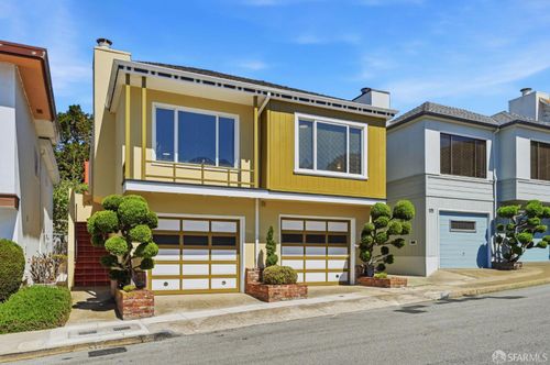 11 Marview Way, San Francisco, CA, 94131 | Card Image