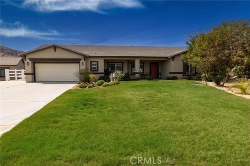 1185 Lisa Ln, Banning, CA, 92220 | Card Image