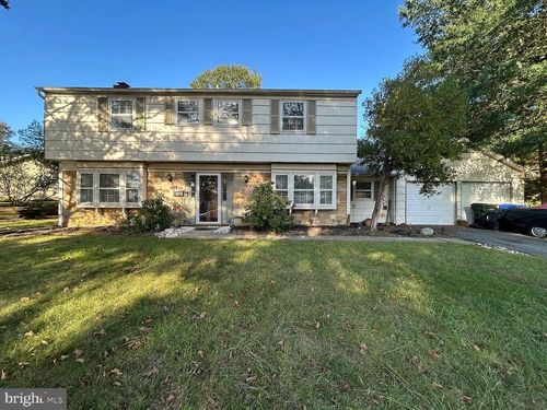 5 Thornleigh Pl, Willingboro, NJ, 08046-3814 | Card Image