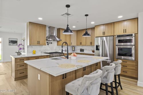8632 E Highland Ave, Scottsdale, AZ, 85251-1825 | Card Image