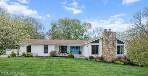 2219 Canterbury Cir, Maryville, TN, 37803-6506 | Card Image