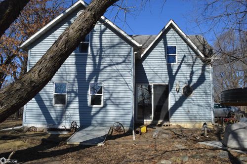 21436 400th St, Lake Mills, IA, 50450-7696 | Card Image