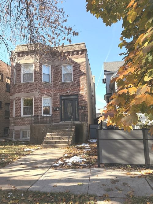 4034 N Monticello Ave, Chicago, IL, 60618-2167 | Card Image