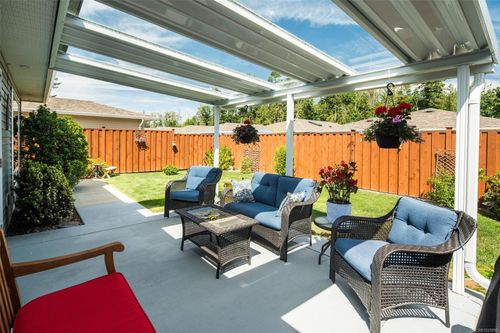 54-7586 Tetayut Rd, Saanichton, BC, V8M0B4 | Card Image