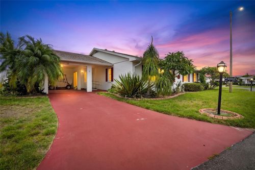 213 Glenellen Pl, SUN CITY CENTER, FL, 33573-7316 | Card Image