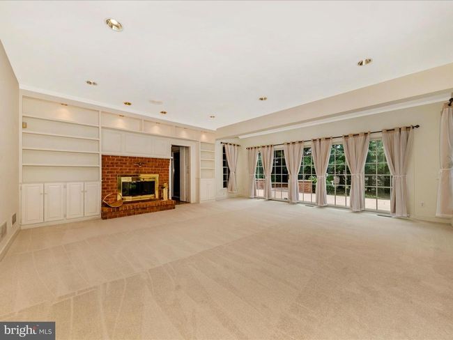 18806 Fountain Ter, House other with 5 bedrooms, 4 bathrooms and null parking in HAGERSTOWN MD | Image 8