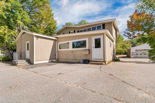 9 E Side Rd, Conway, NH, 03818-6063 | Card Image
