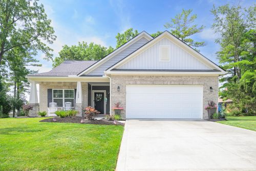 1408 Whispering Pines Ln, Bellefontaine, OH, 43311-9239 | Card Image