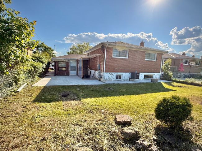 7461 Netherwood Rd, House other with 4 bedrooms, 4 bathrooms and 4 parking in Mississauga ON | Image 37