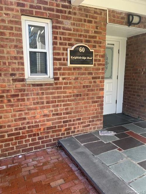 2h-60 Knightsbridge Rd, Great Neck, NY, 11021-4516 | Card Image