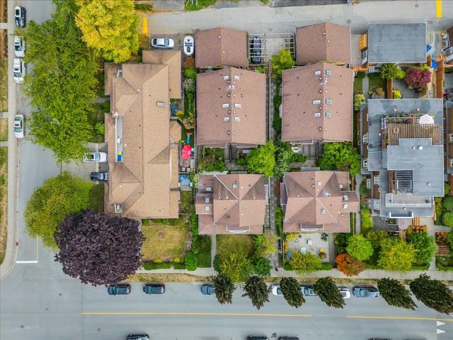 266 W 17 Th Street, Townhouse with 4 bedrooms, 3 bathrooms and 1 parking in North Vancouver BC | Image 31