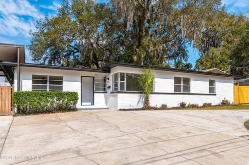 8845 Atter Ln, Jacksonville, FL, 32216-3503 | Card Image