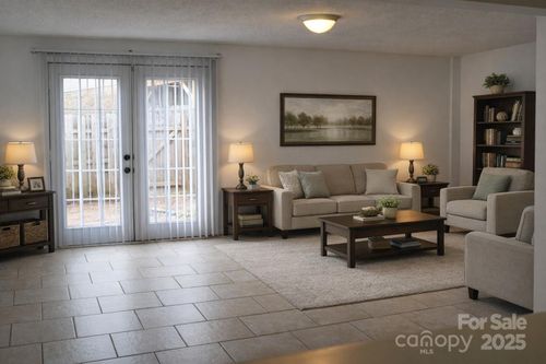 apt-c-9626-C Vinca Cir, Charlotte, NC, 28213-0012 | Card Image