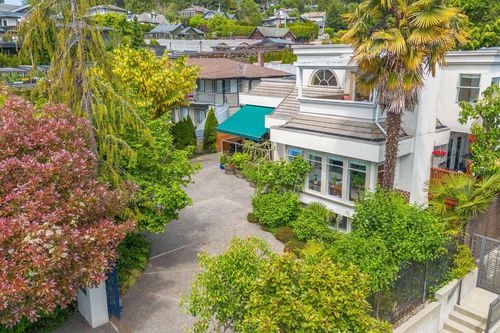 2541 Marine Dr, West Vancouver, BC, V7V1L5 | Card Image